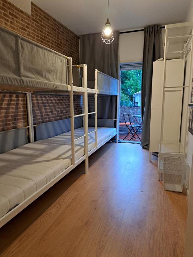 Travel & Live Marques Hostel Porto Kültér fotó